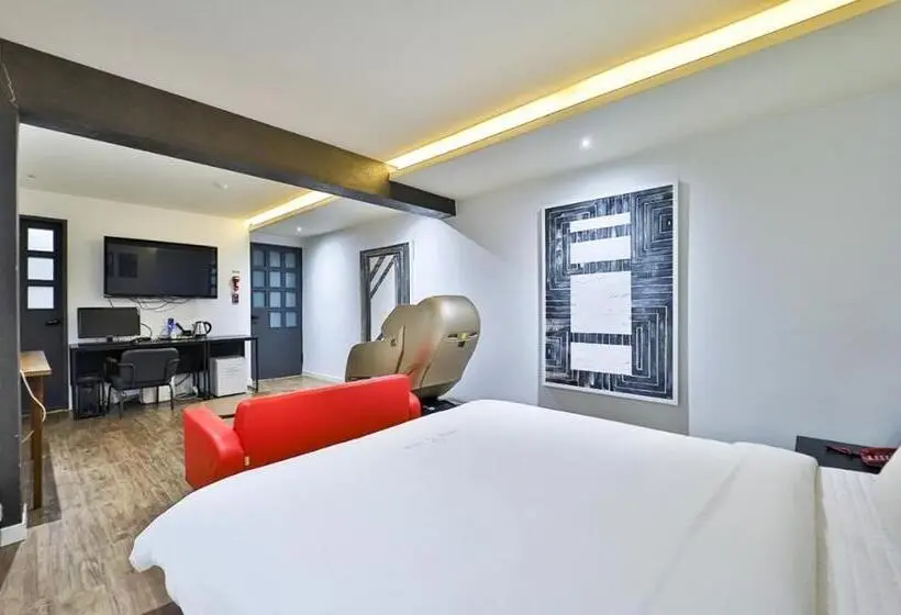 スイート, Mvg Motel