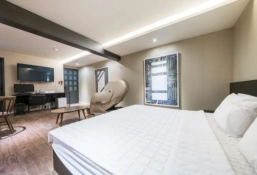 スイート, Mvg Motel