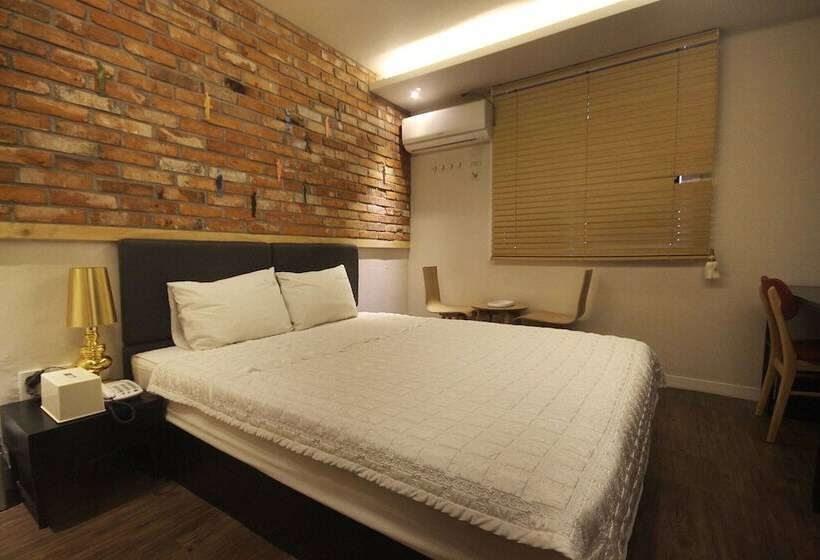 Номер Стандарт, Mvg Motel