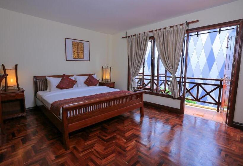 חדר דלוקס, Phongsavath Boutique