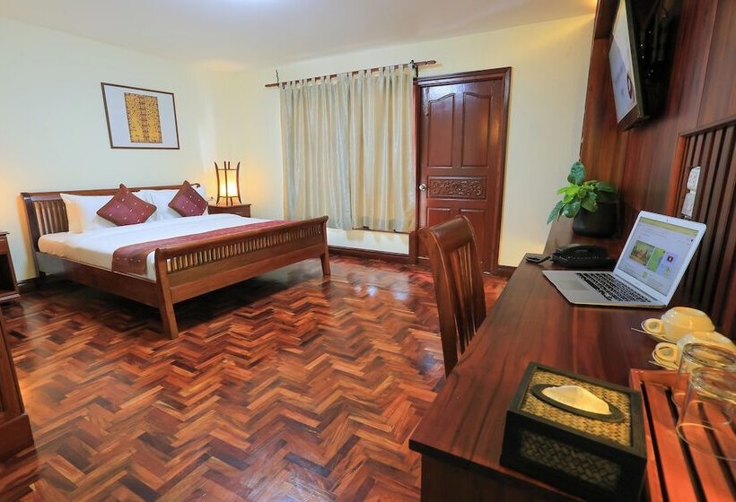 חדר דלוקס, Phongsavath Boutique