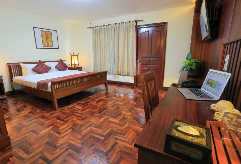 חדר דלוקס, Phongsavath Boutique