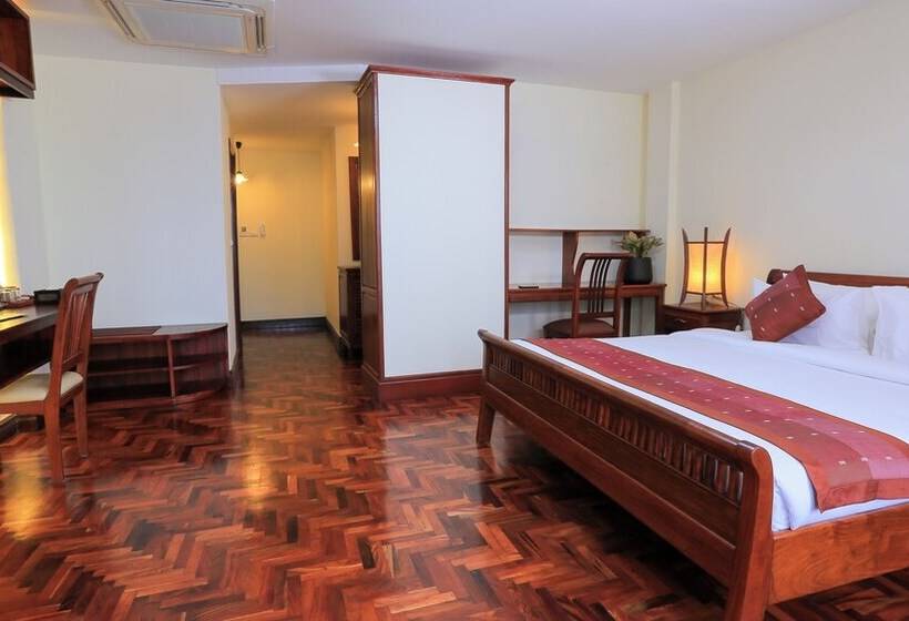 חדר דלוקס, Phongsavath Boutique