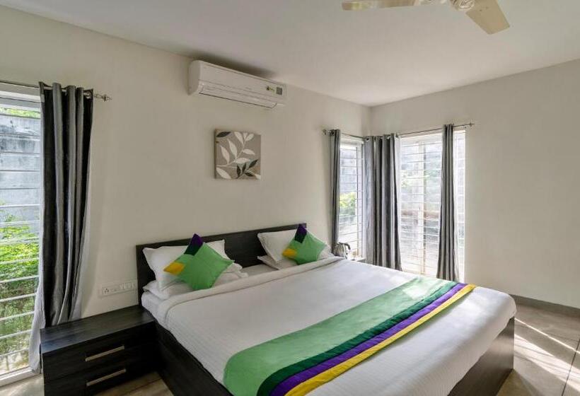 スーペリアールーム, Treebo Midvalley Residence