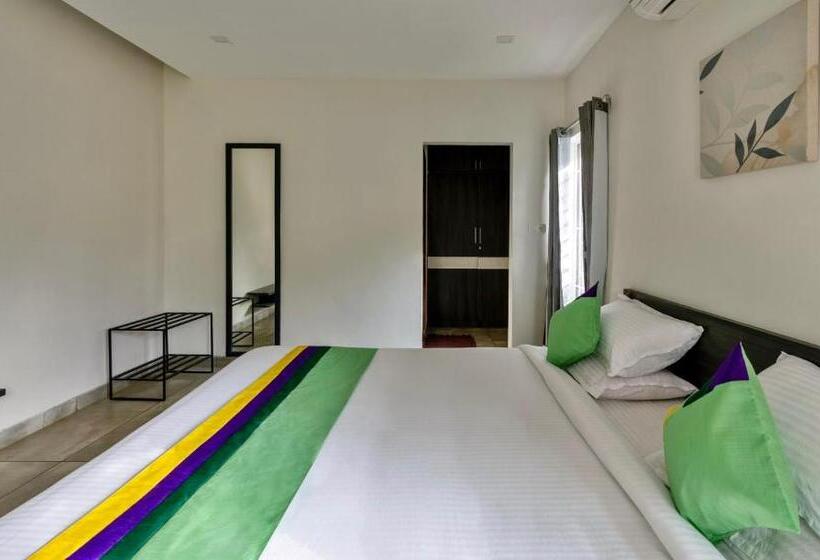 スーペリアールーム, Treebo Midvalley Residence