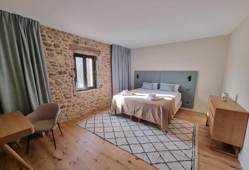 Номер Superior, Château De Villars