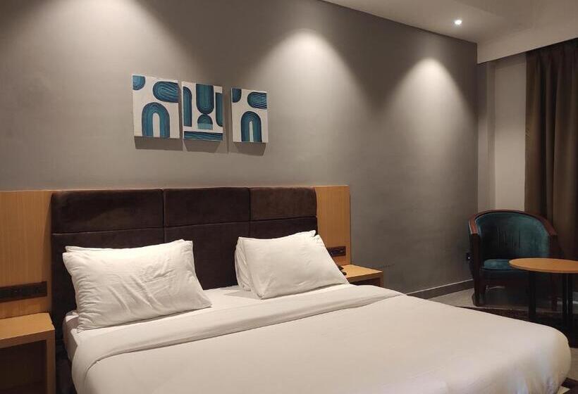 חדר דלוקס, Padmini Resorts