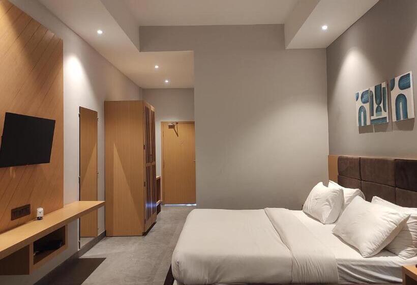 חדר דלוקס, Padmini Resorts