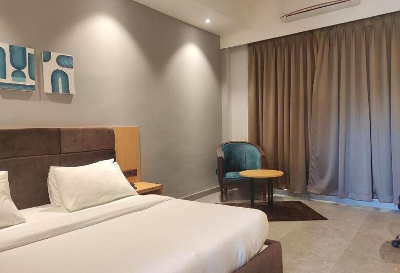 חדר דלוקס, Padmini Resorts