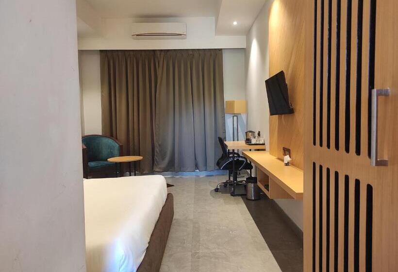 חדר דלוקס, Padmini Resorts