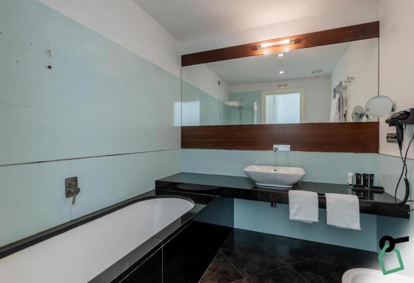 اتاق استاندارد, Hotiday Room Collection   Pisa