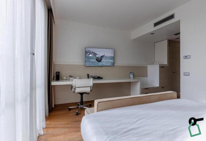 اتاق استاندارد, Hotiday Room Collection   Pisa