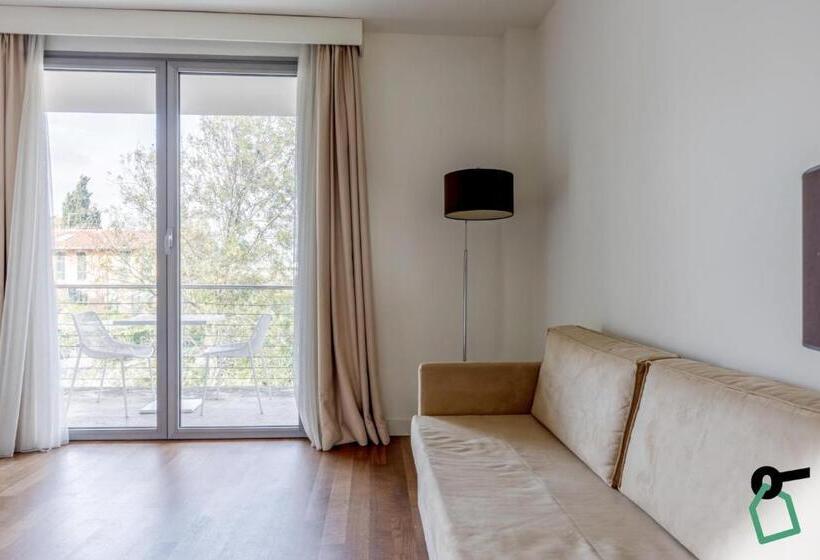 اتاق لوکس, Hotiday Room Collection   Pisa