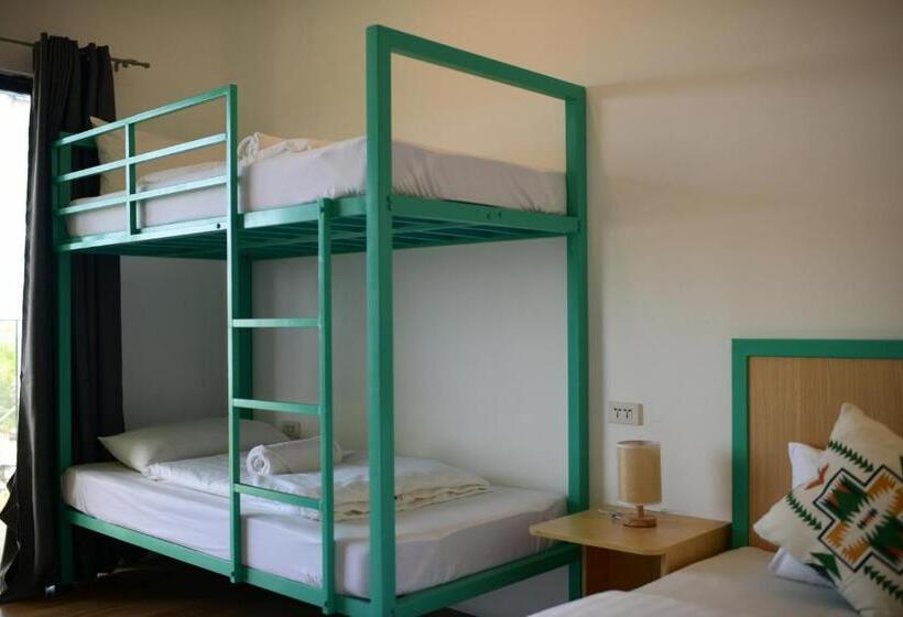 سوییت خانوادگی, Abraham Bohol