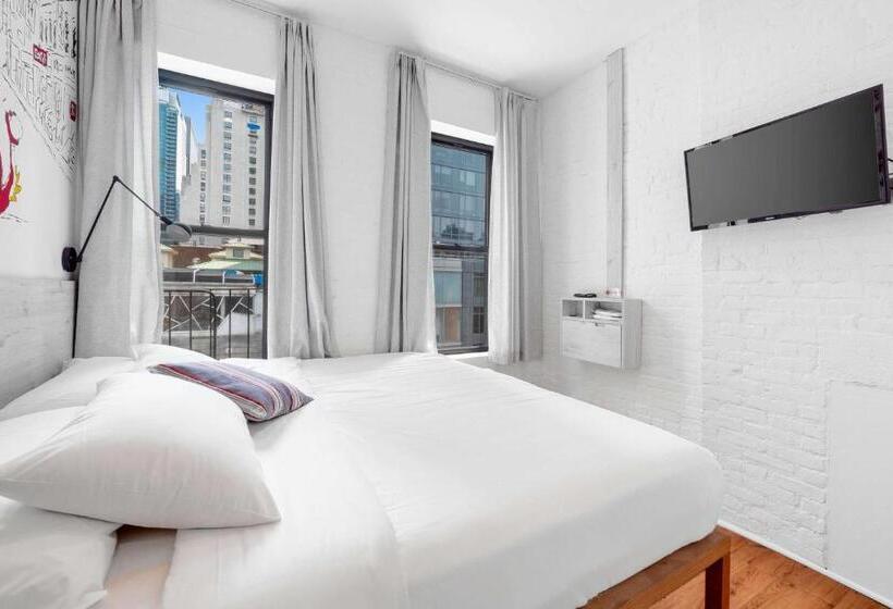 스탠다드 룸 킹사이즈 침대, Behome By Luxurban