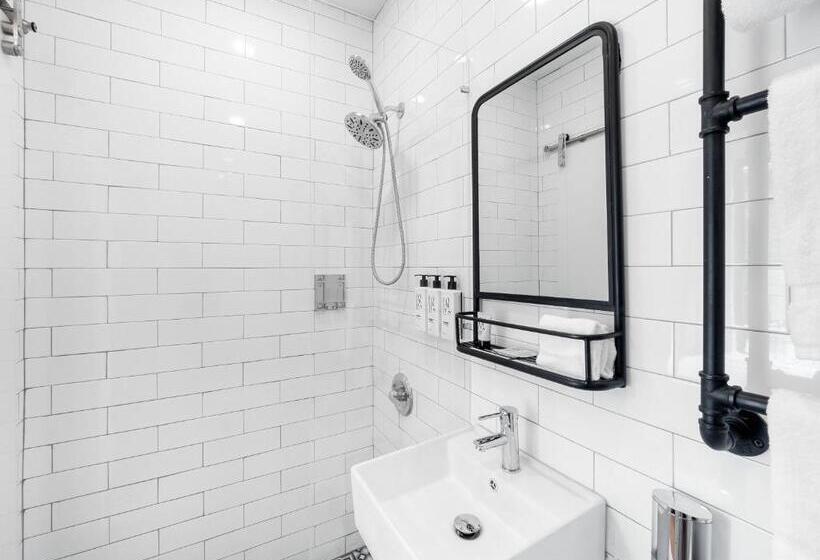 اتاق استاندارد با تختهای تاشو, Behome By Luxurban