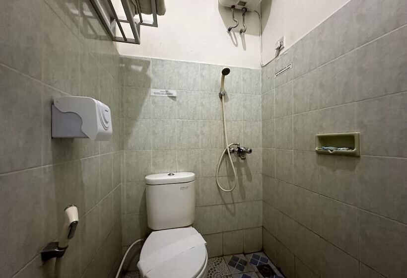 اتاق لوکس, Bintang