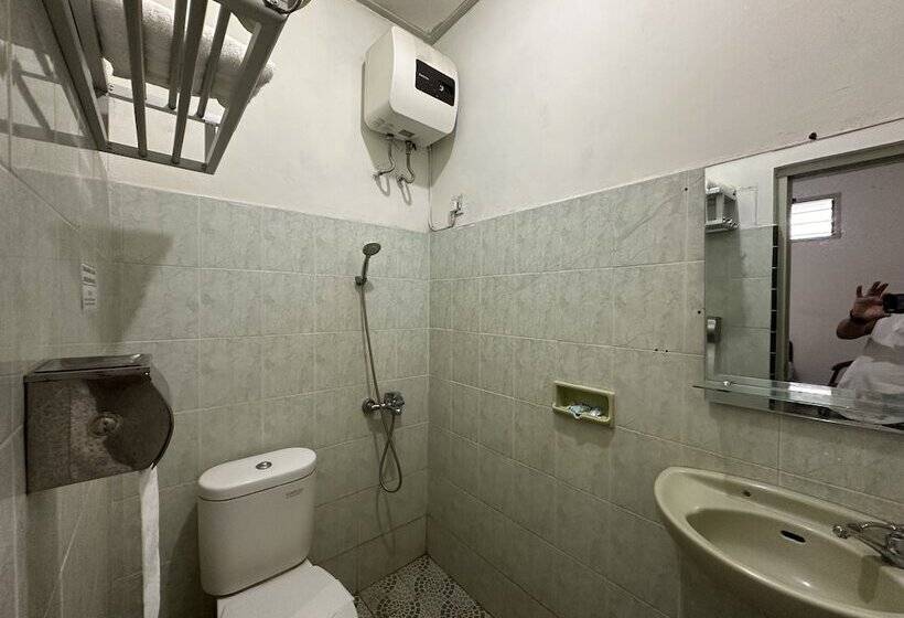 سوییت سوپریور, Bintang