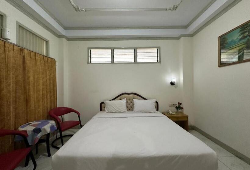 اتاق لوکس, Bintang