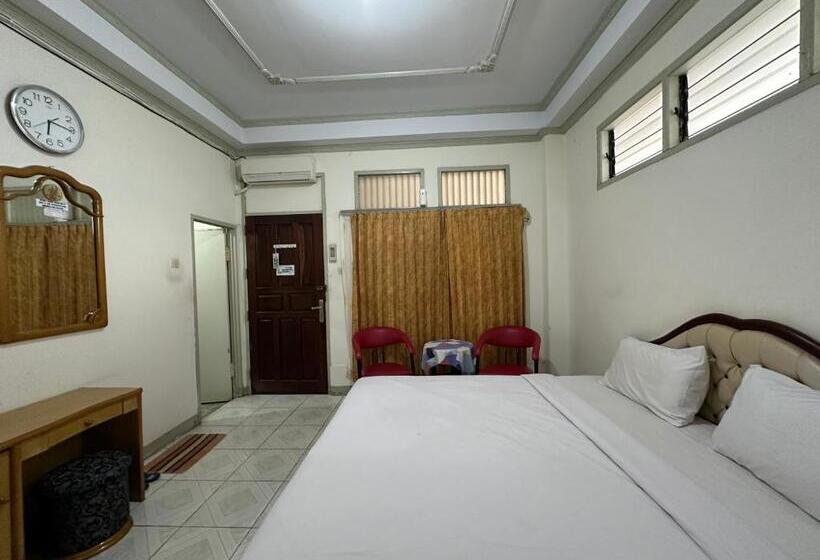 اتاق لوکس, Bintang