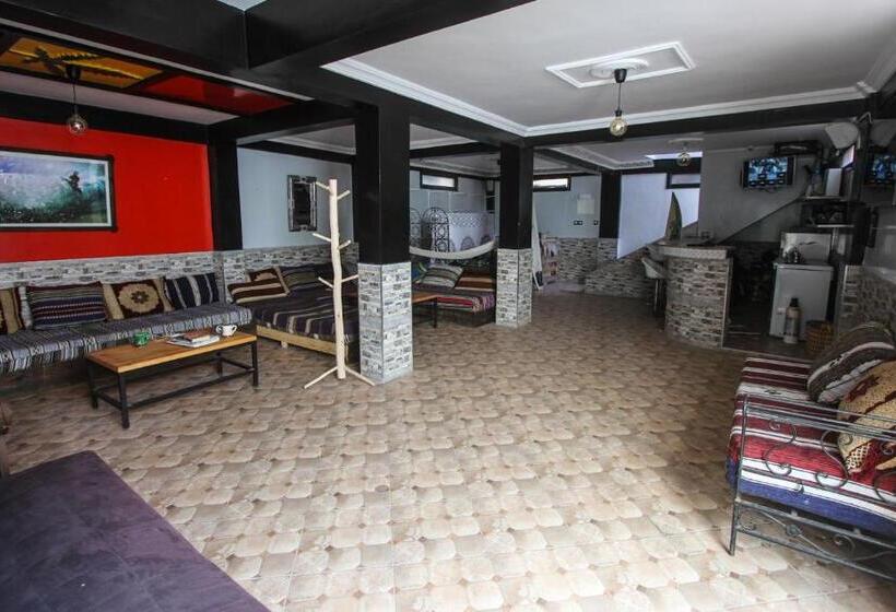 海景套房, Petit Surfer