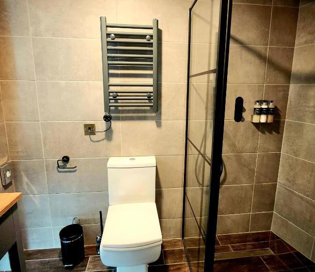 エクゼクティブスイート, Pinnacle Suites