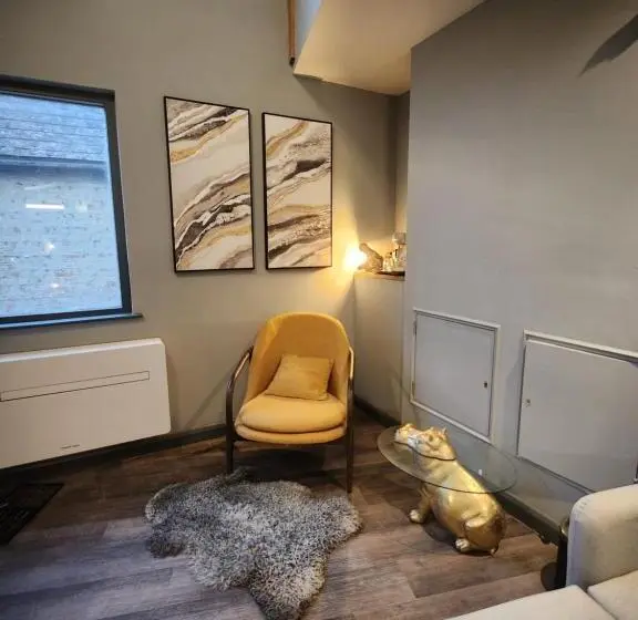 エクゼクティブスイート, Pinnacle Suites