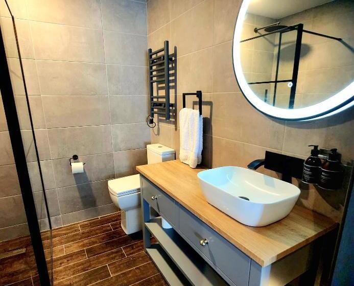 オーシャンビュースイート, Pinnacle Suites