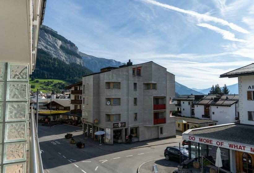 غرفة قياسية مزوَّدة بشُرفة, Hillsite Smart Hotel Flims