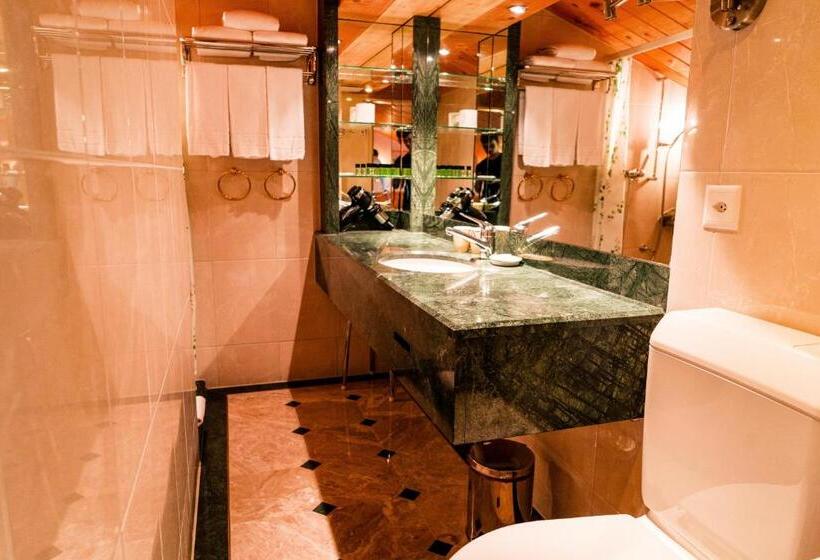 اتاق استاندارد سه نفره, Hillsite Smart Hotel Flims