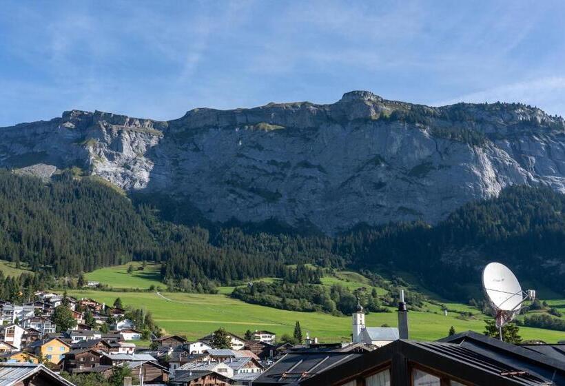 غرفة قياسية رباعية, Hillsite Smart Hotel Flims