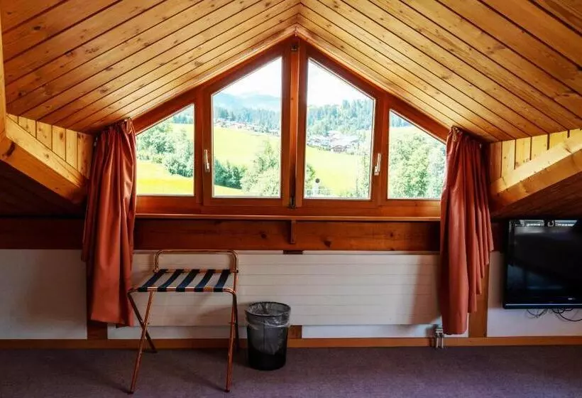 اتاق خانوادگی با چشمانداز کوه, Hillsite Smart Hotel Flims