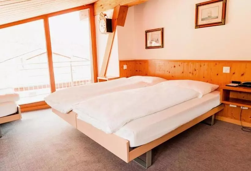 اتاق خانوادگی با چشمانداز کوه, Hillsite Smart Hotel Flims