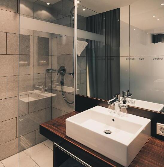 스탠다드 룸, Alfa