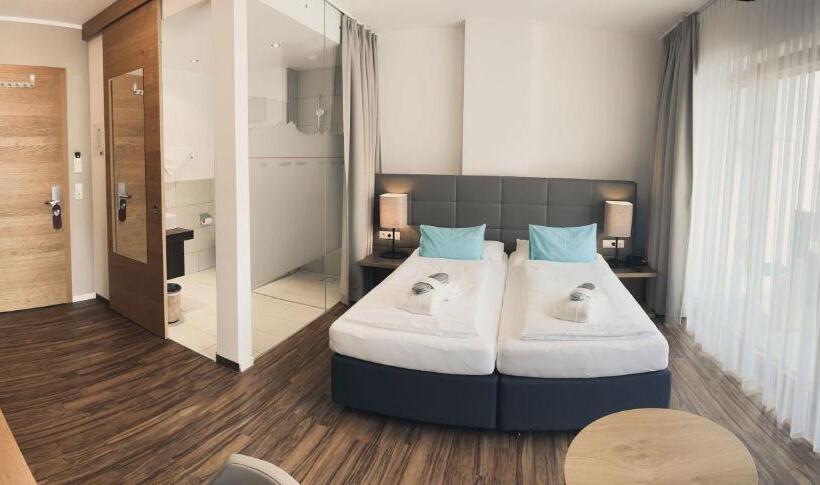 스탠다드 룸, Alfa