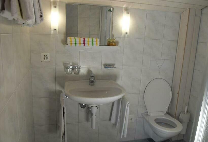 패밀리 룸, Alpina