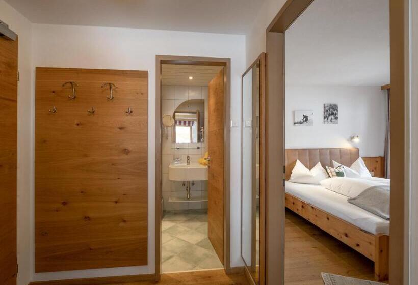 带1个卧室的带阳台的公寓, Berghaus Koglmoos