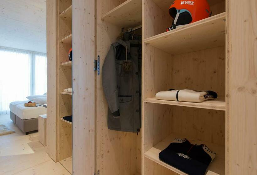 غرفة قياسية, Bever Lodge