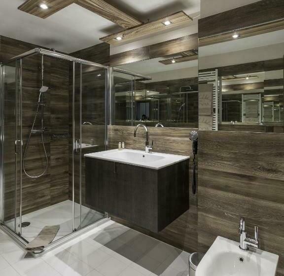 带阳台的高级房间, Cervo