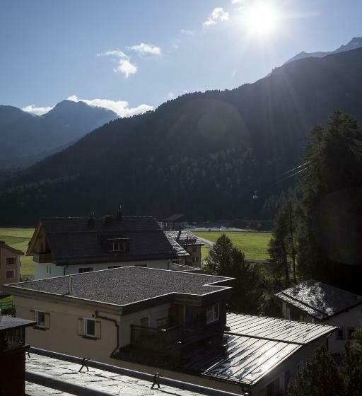 带阳台的豪华间, Cervo