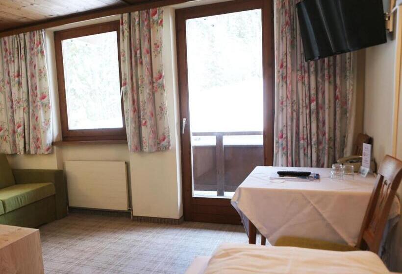 Семейный Номер, Gasthof Pension Madseiterhof