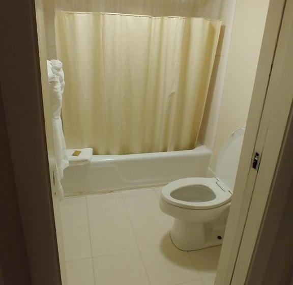 带大床的标准间, Kingwood Resort & Winery