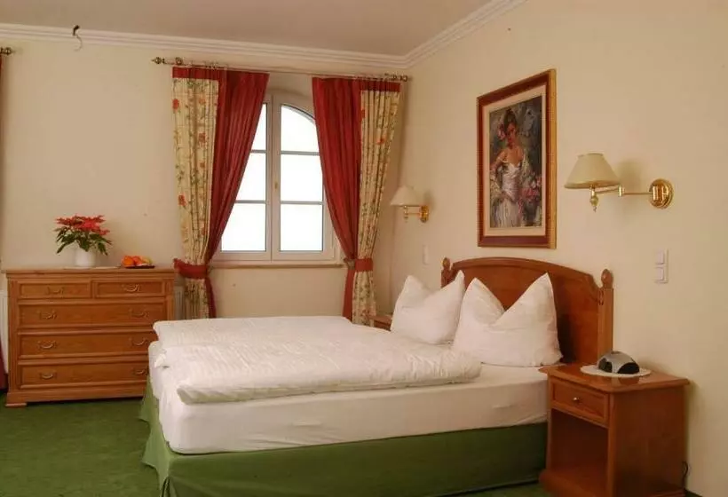 Standard-huone, Kurhaus Dr. Petershofer