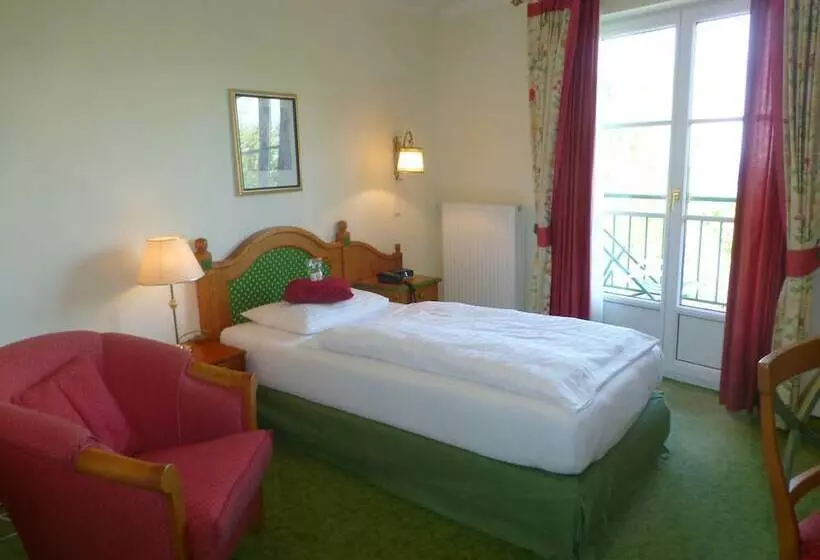 Standard-huone, Kurhaus Dr. Petershofer
