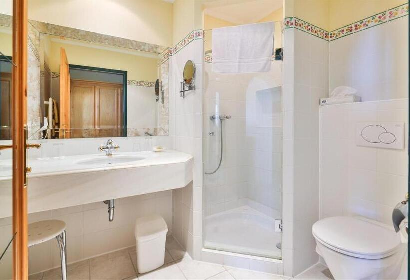 חדר סטנדרט, Kurhaus Dr. Petershofer