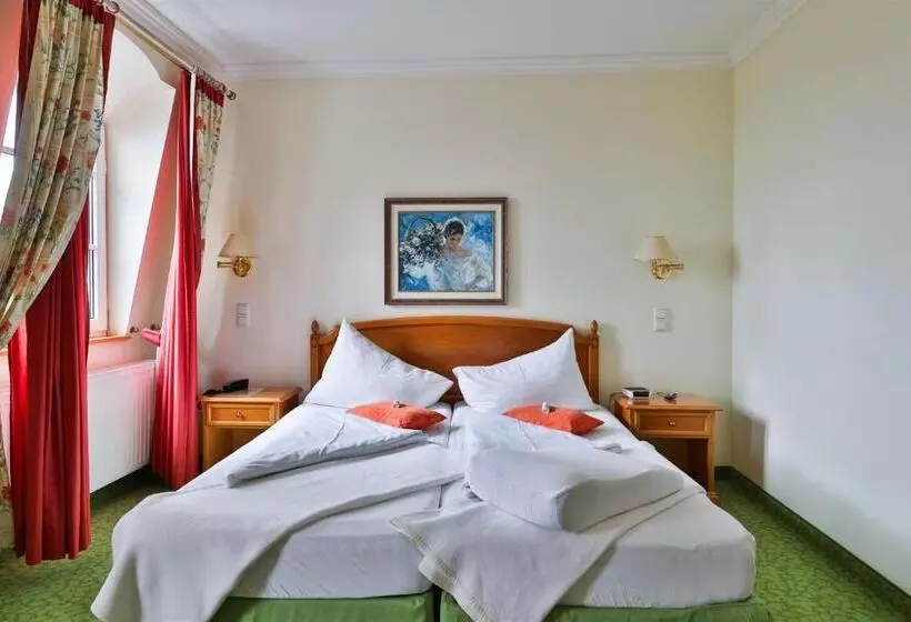 Standard-huone, Kurhaus Dr. Petershofer