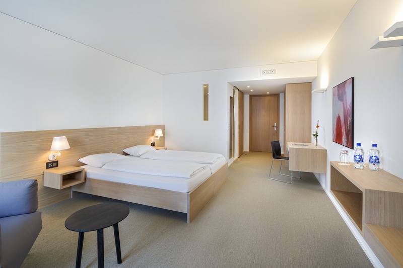 スーペリアールーム, Newstar