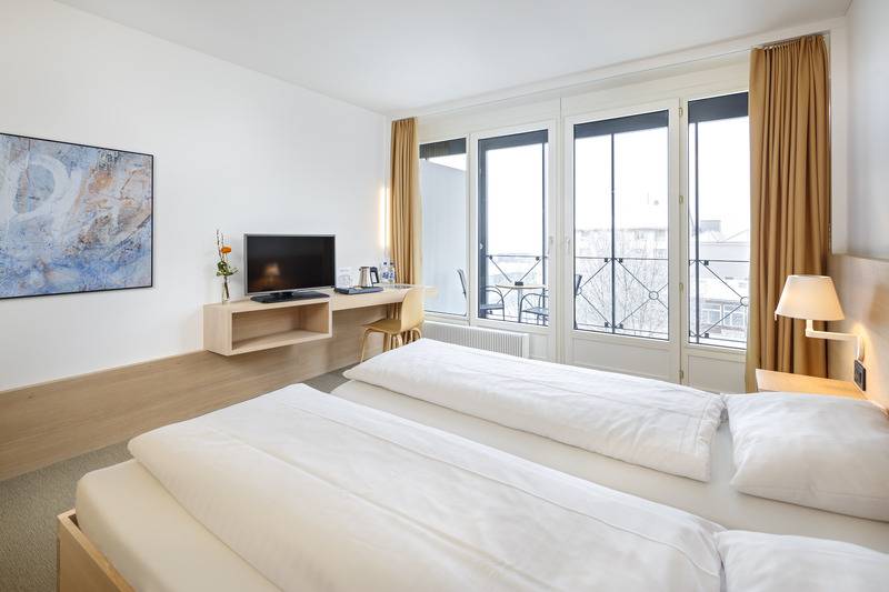 スタンダードルーム, Newstar