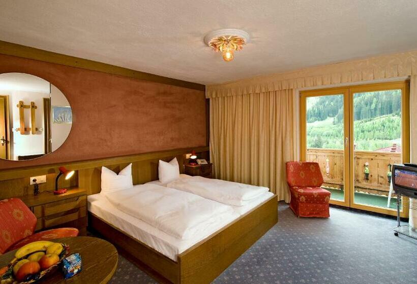 اتاق استاندارد با بالکن, Olympia