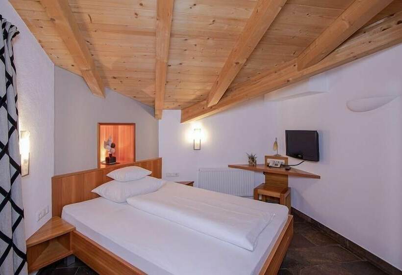 スタンダードシングルルーム, Schindler